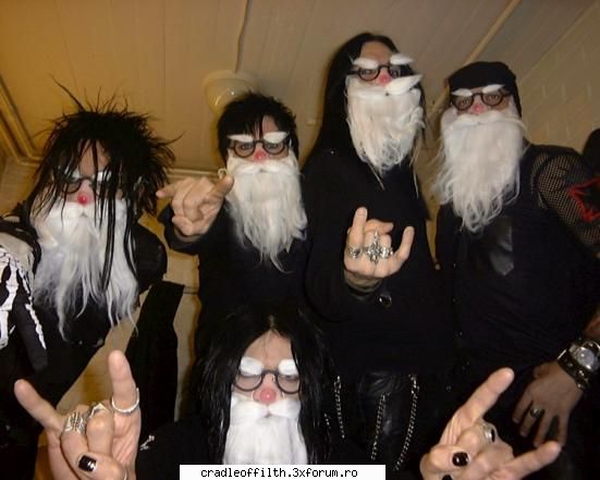 The 69 Eyes - nu ma pot abtine. poza este prea interesanta - Other Music