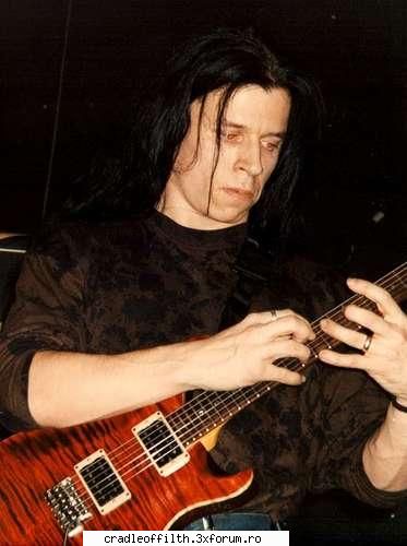 paul

born on 17/11/1970 in essex, cradle of filth - 1992-96. 

blood divine - slave - cradle - 2000